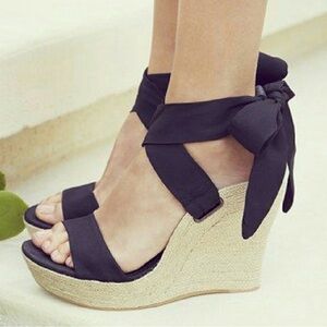 UGG Jules Black Wedge Sandal with ribbon ankle ties, open toe, size 8.5US